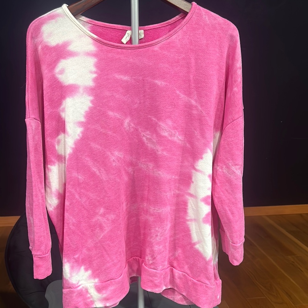 Pink Tie-Dye Long Sleeve Top